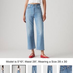 Levi's Ribcage Mid-wash Lightweight Ankle Length Jeans